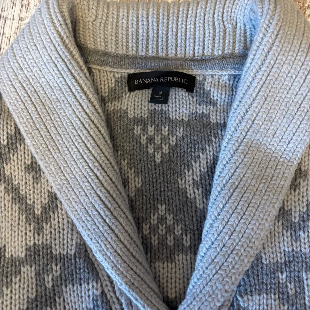 Banana Republic stay warm